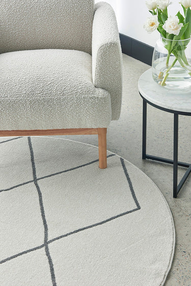 Lola Paradise Cream & Grey Modern Diamond Pattern Round Rug